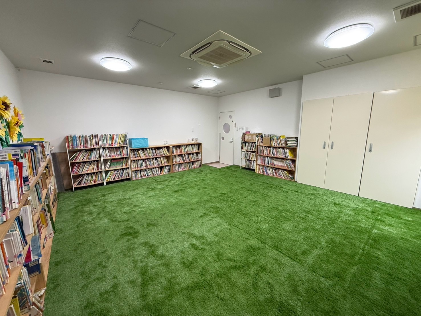 【神奈川県】新川崎えほんの森保育園 施工後