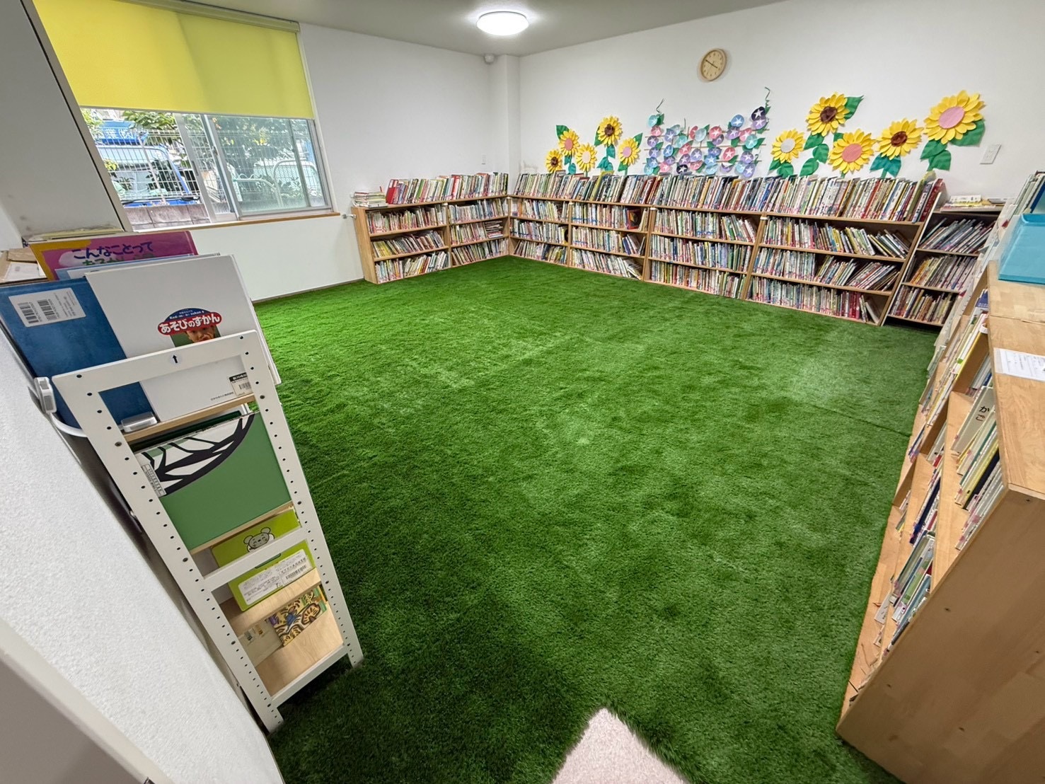 【神奈川県】新川崎えほんの森保育園 施工後