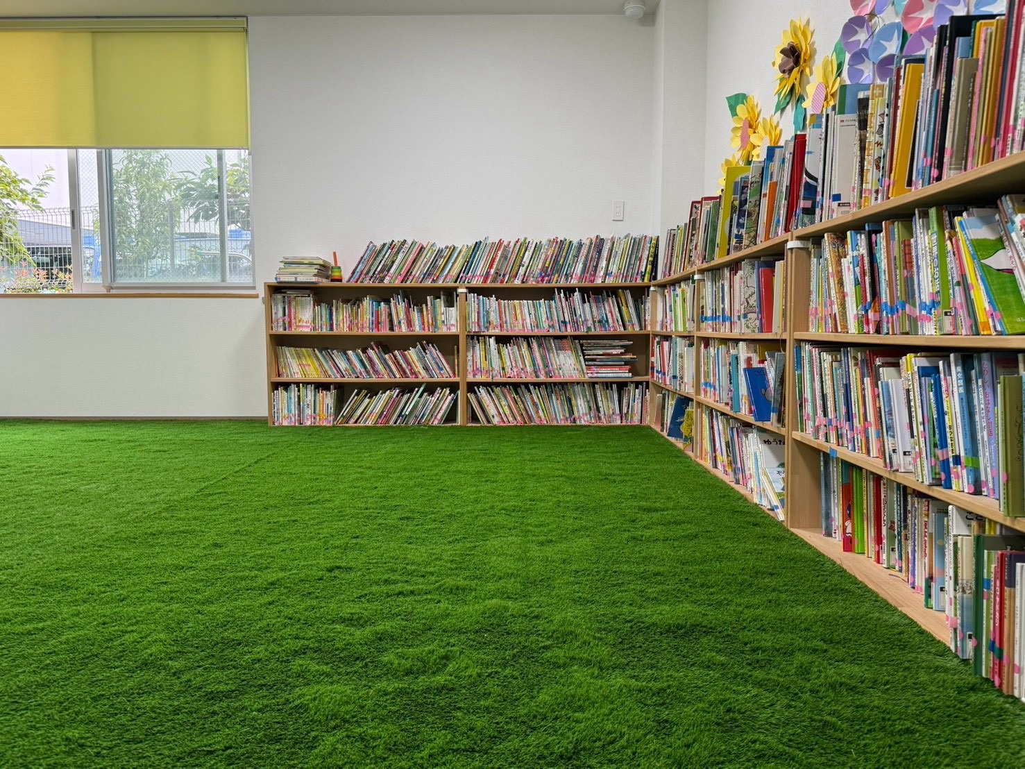 【神奈川県】新川崎えほんの森保育園 施工後